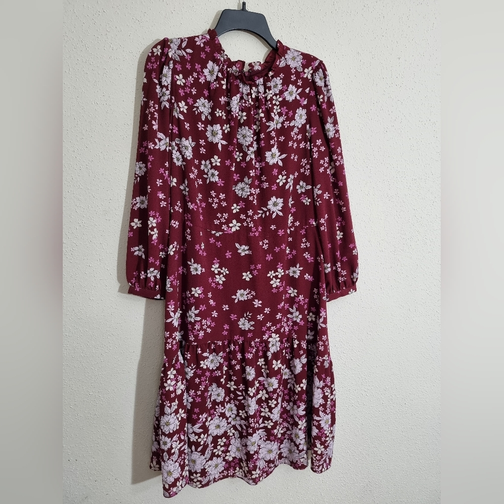 Maggy London Petite Dress Red Floral Printed Midi, Size (14P). - Picture 9 of 10